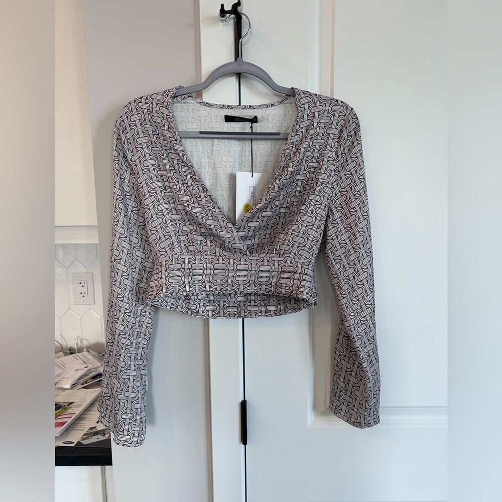 NWT Deluc Geometric Long Sleeve Crop Top Contemporary Boho Festival Night Out